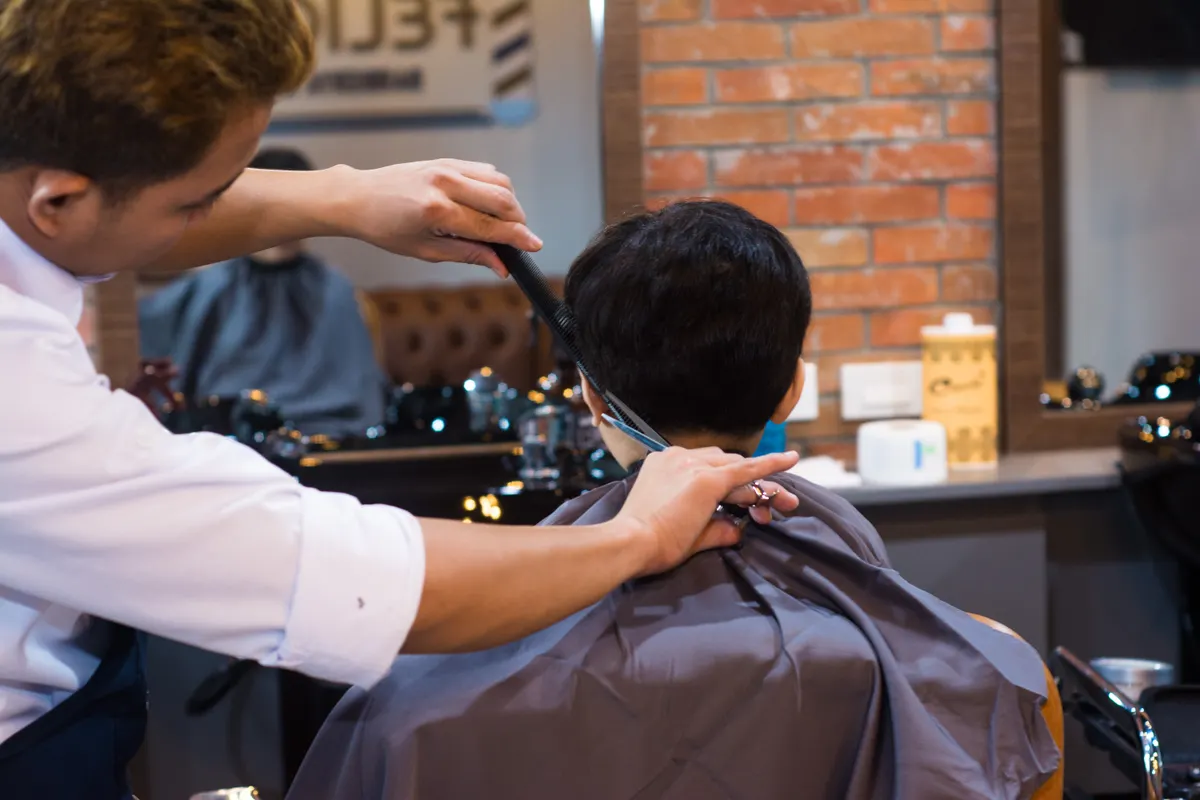 Coupe homme classique — Black Razor Paris
